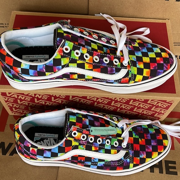 Vans Comfycush Old Skool The Tie-Dye Checkerboard Black Sneakers Men’s - Picture 4 of 16